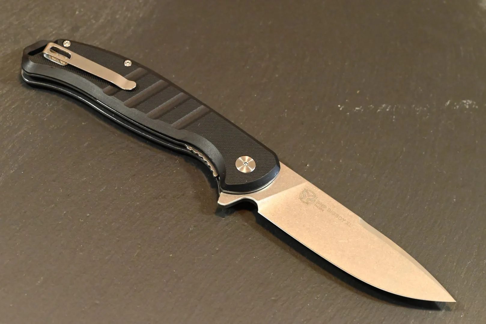 BBBlack4F
