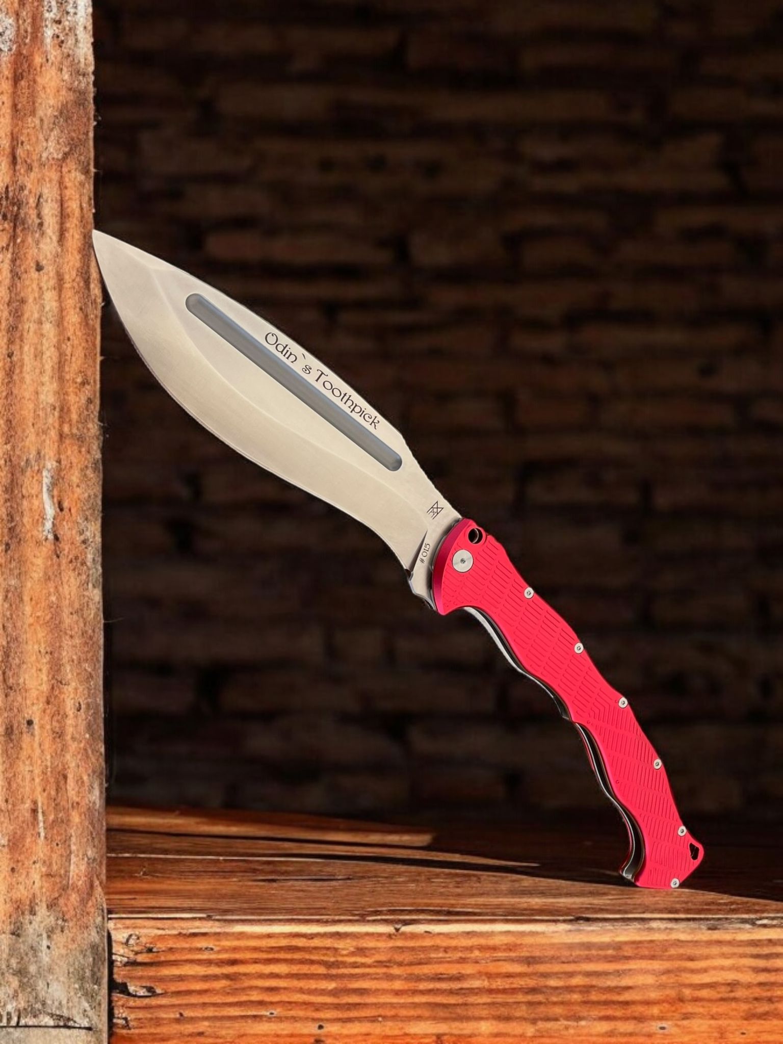 kukri fold red 2